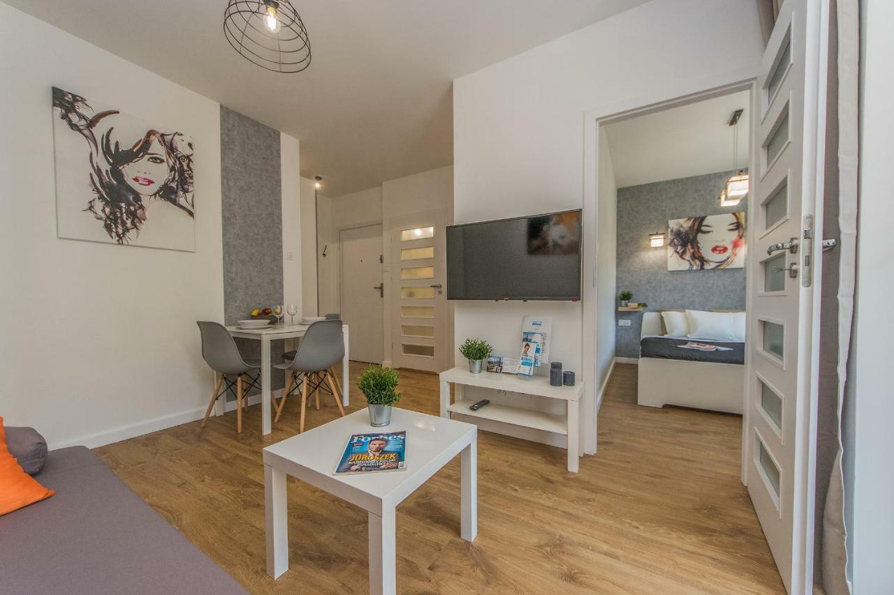 Glow Apartments, Apartmenty Nowa Leborska Gdańsk Exterior foto